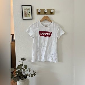 Levi’s Tee Shirt